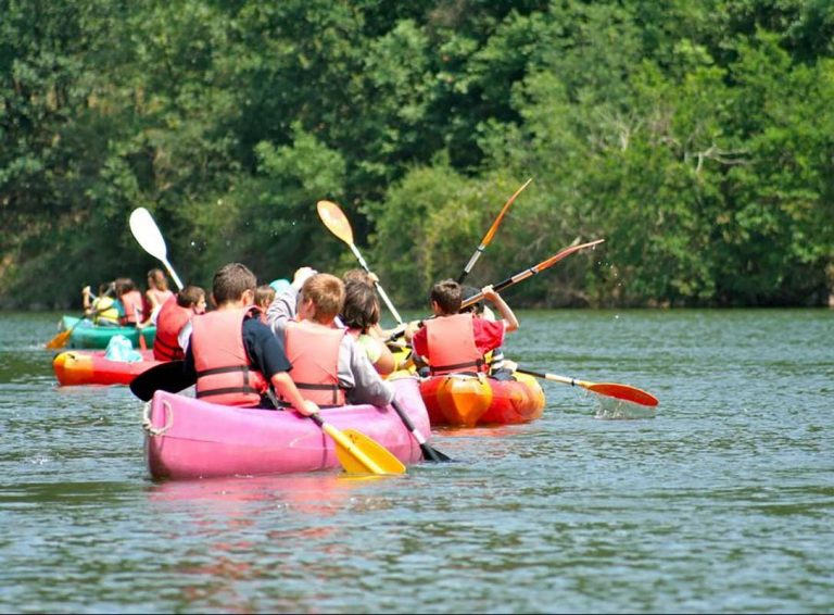 Canoë Kayak à la base de loisirs de Mervent