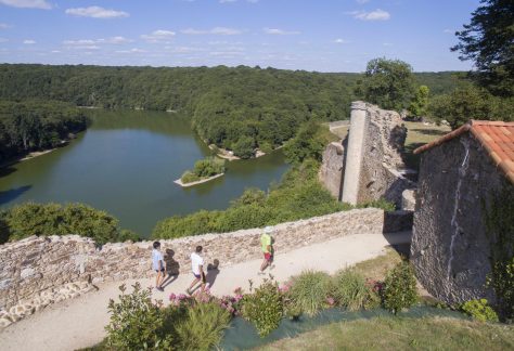 Balade à Mervent au parc du vieux château