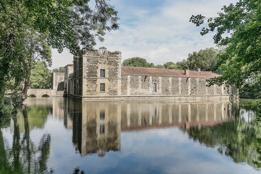 Le château de la Citardière à Mervent