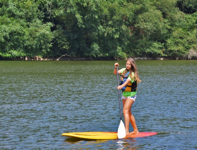 Paddle à la base de loisirs de Mervent