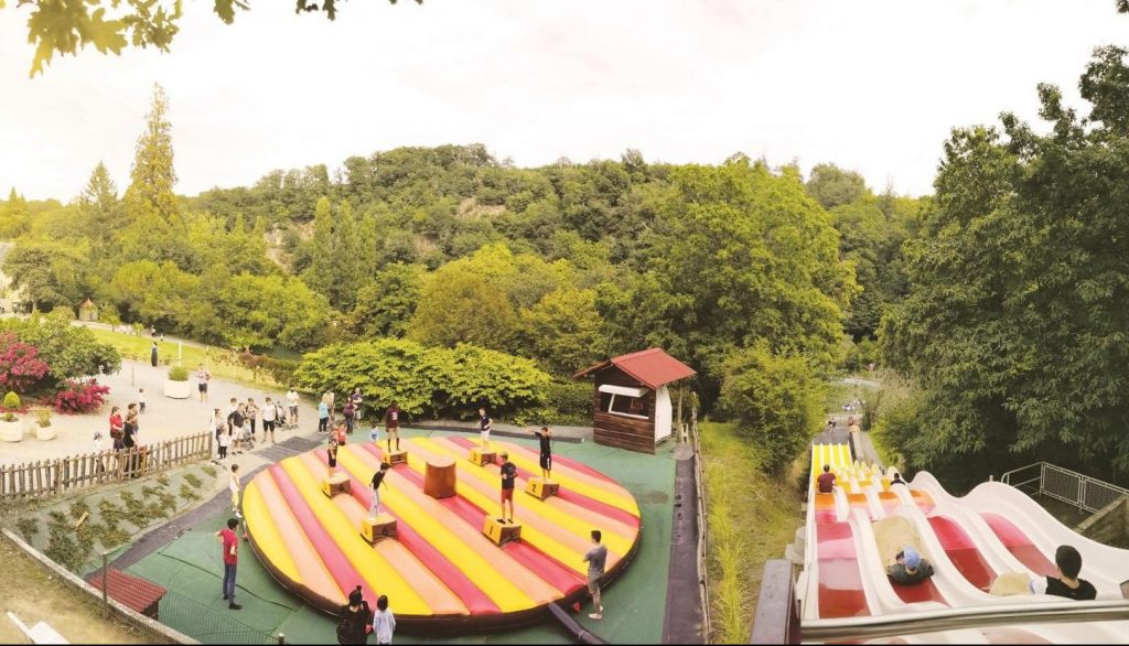 Le rotor toboggan au parc de Pierre Brune à Mervent