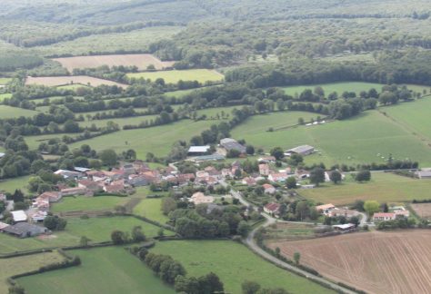 Vue aérienne village du Nay à Mervent