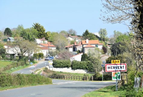 Entrée du village de Mervent